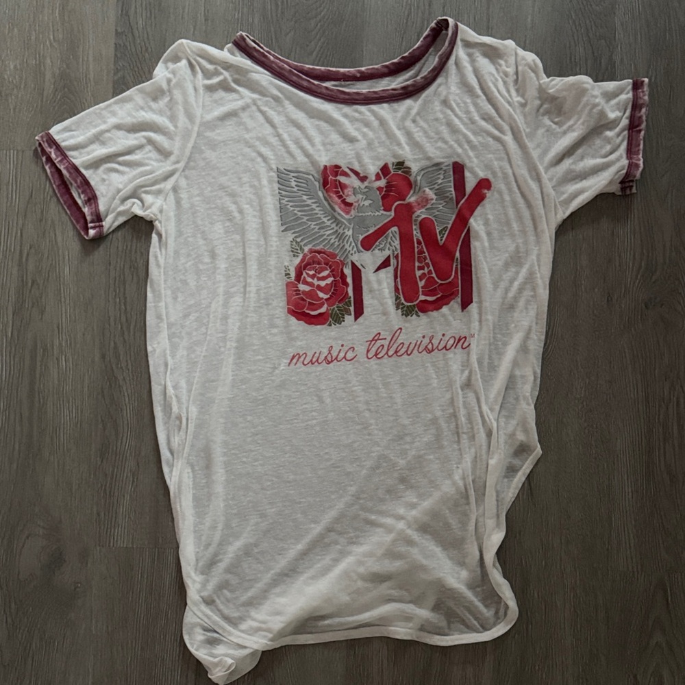 MTV Floral Graphic Tee - White and Red